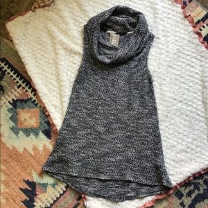 Anthro Dolan high low sleeveless light sweater